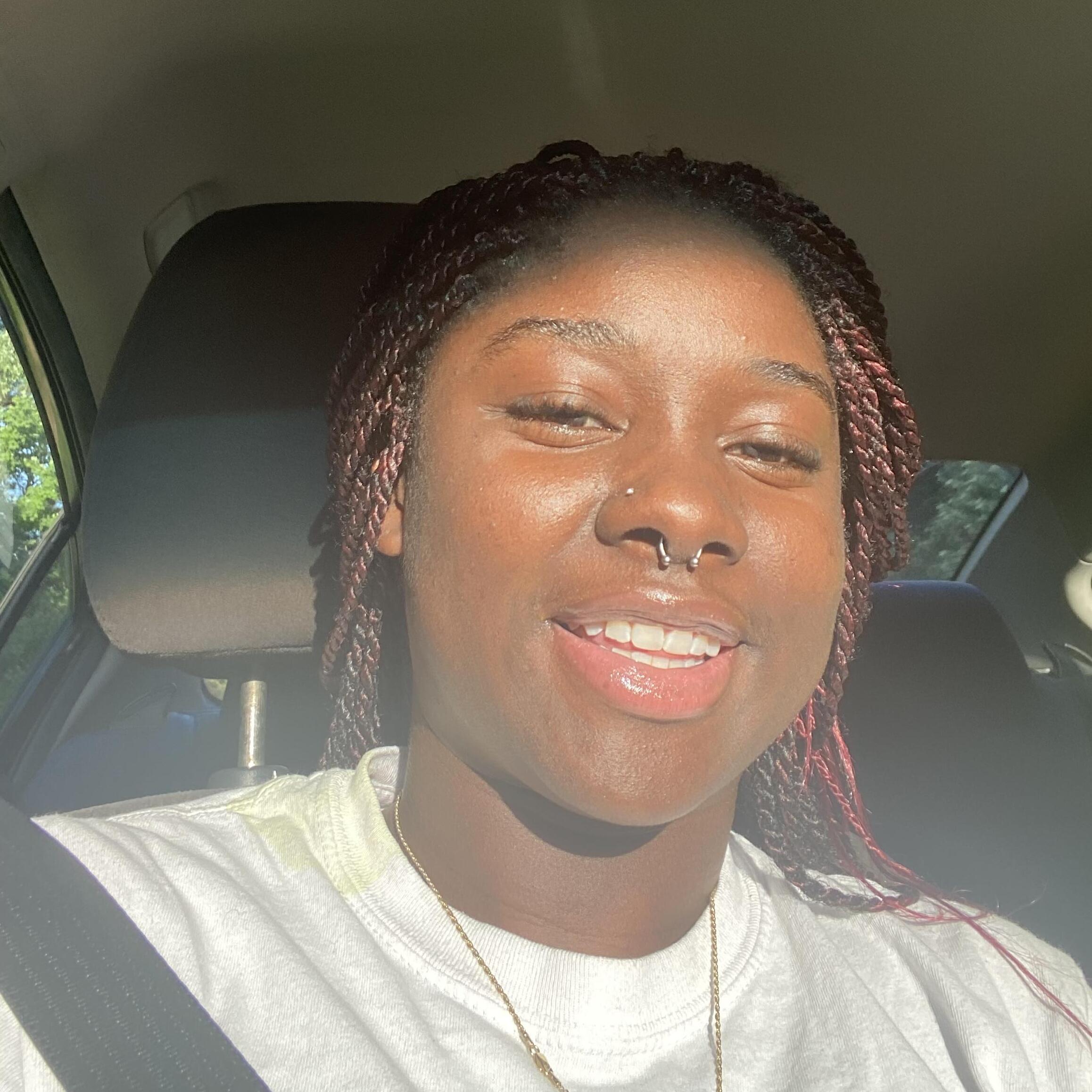Mableton House and Plant Sitter Looking For Being Hired