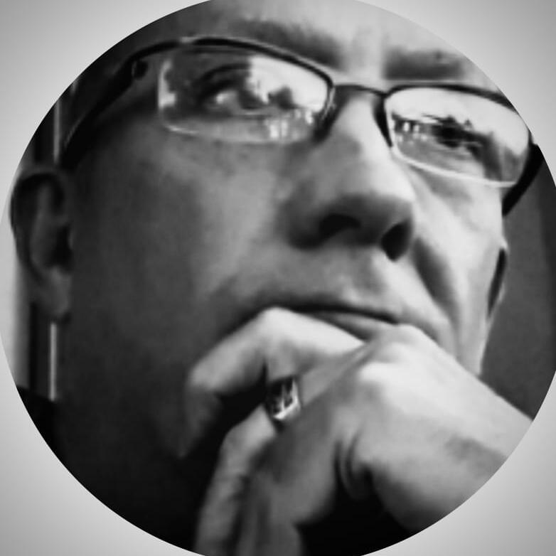 Award winning writer looking to housesit while working on a new book.