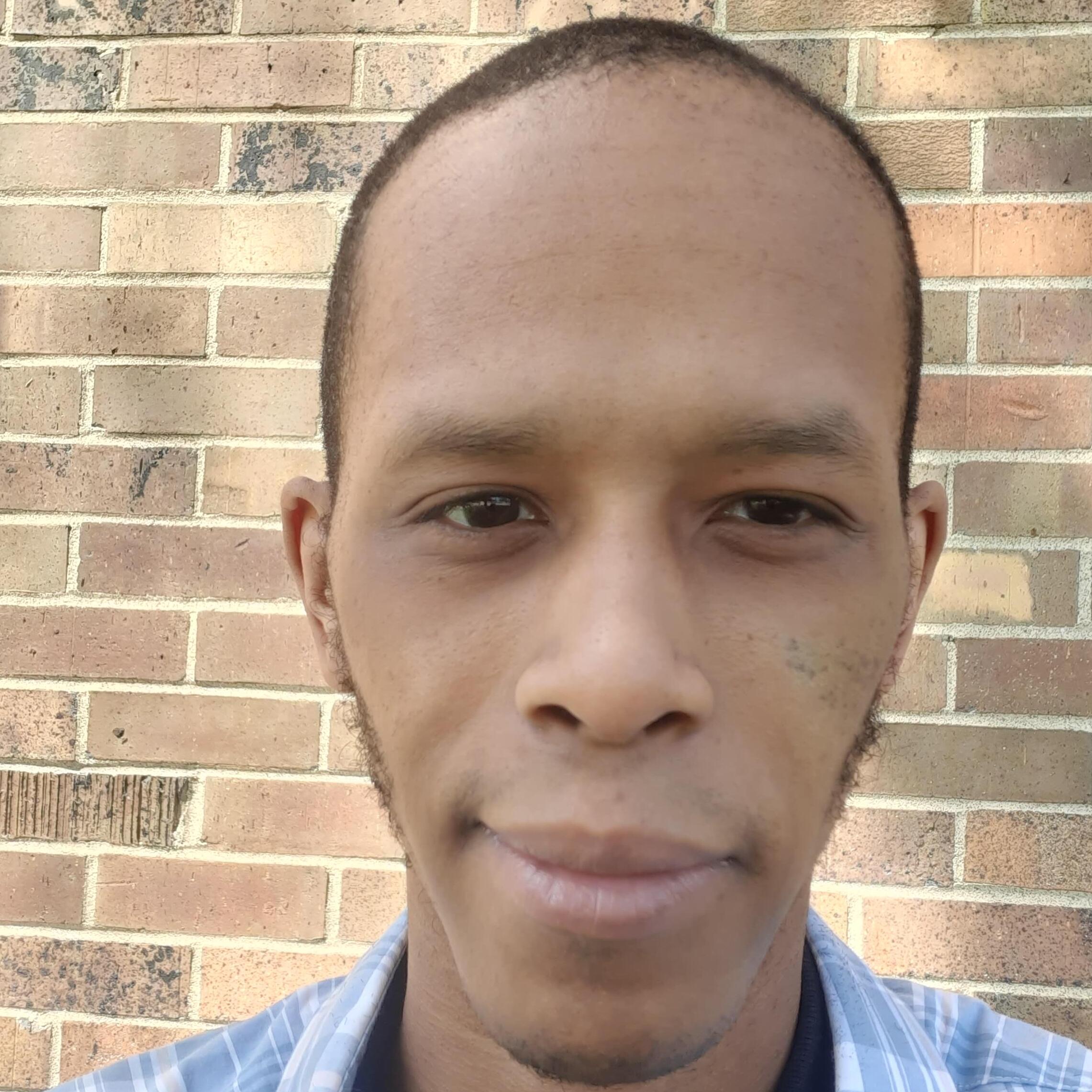 Omaha NE House Sitter - $100/day - Trustworthy & Experienced Care for Your Home!