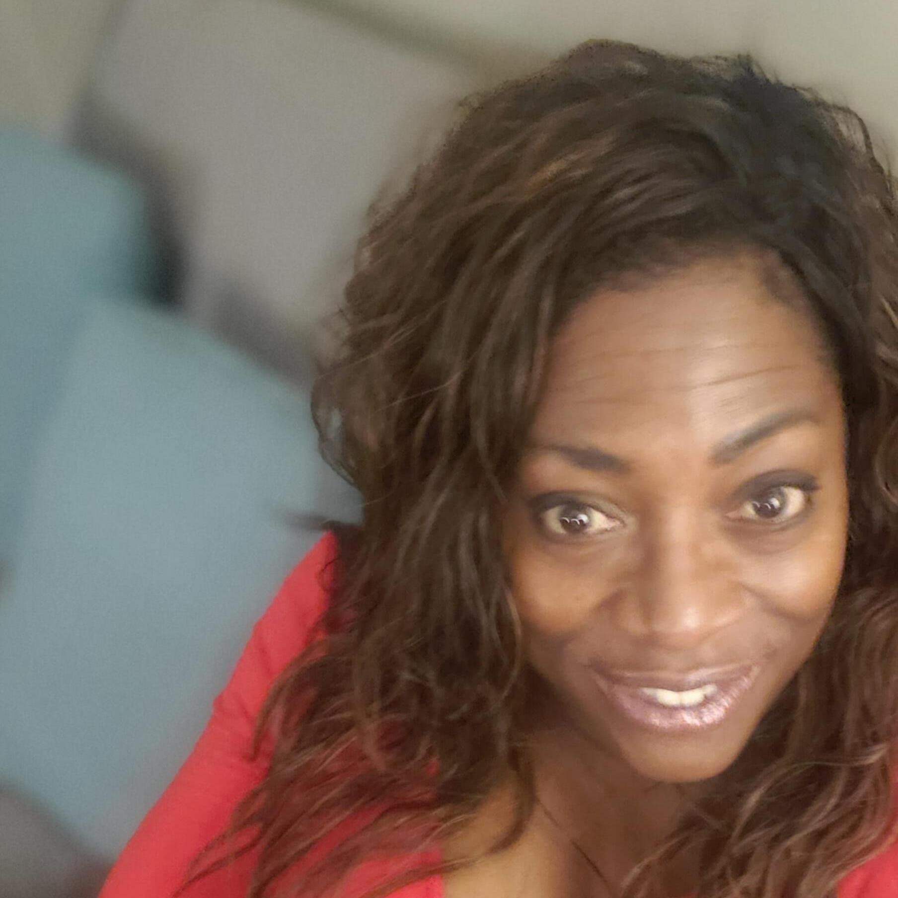 Available: Skilled House Sitter caring for homes, pets, plants throughout the Bay Area
