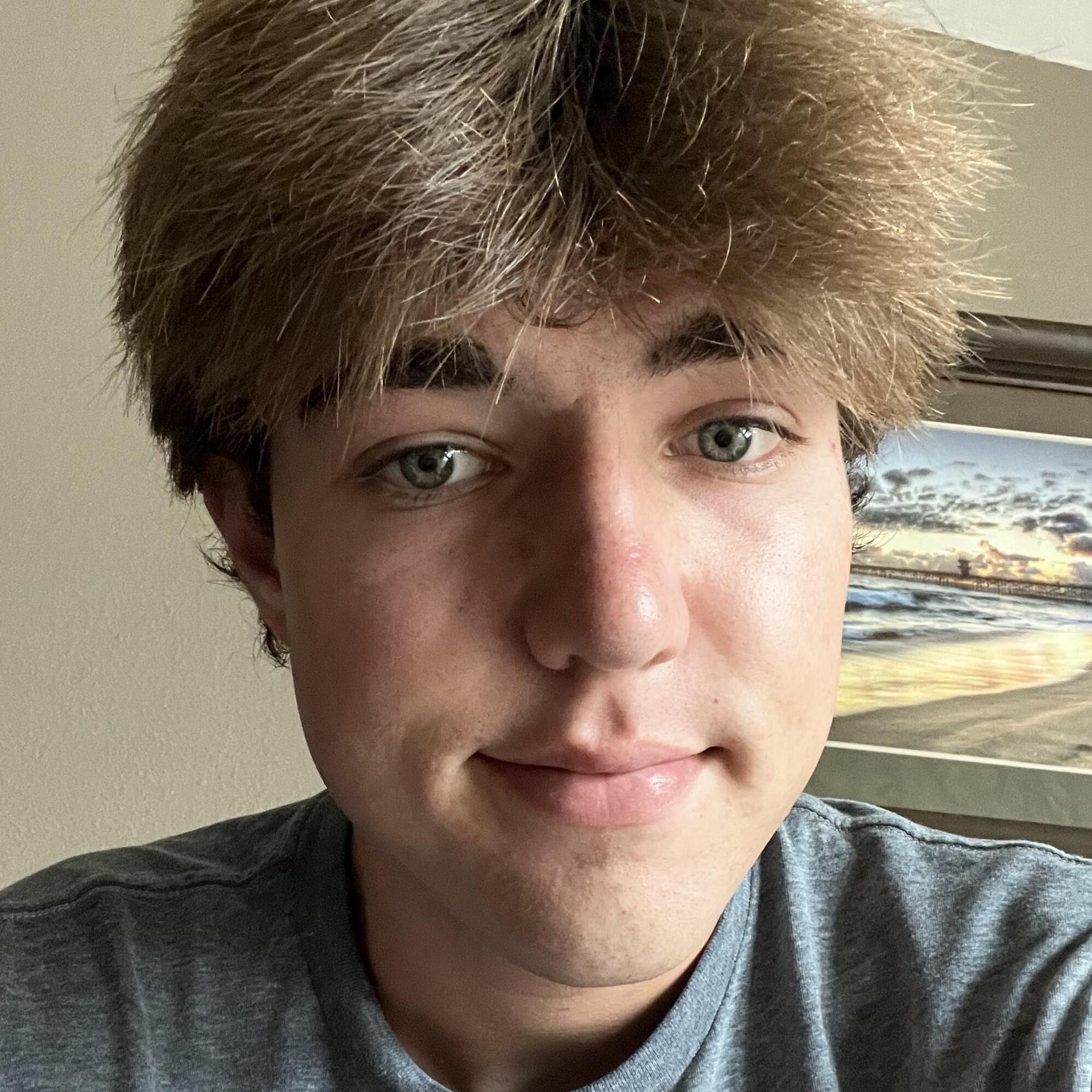 Passionate House and Petsitter in Huntington Beach, California