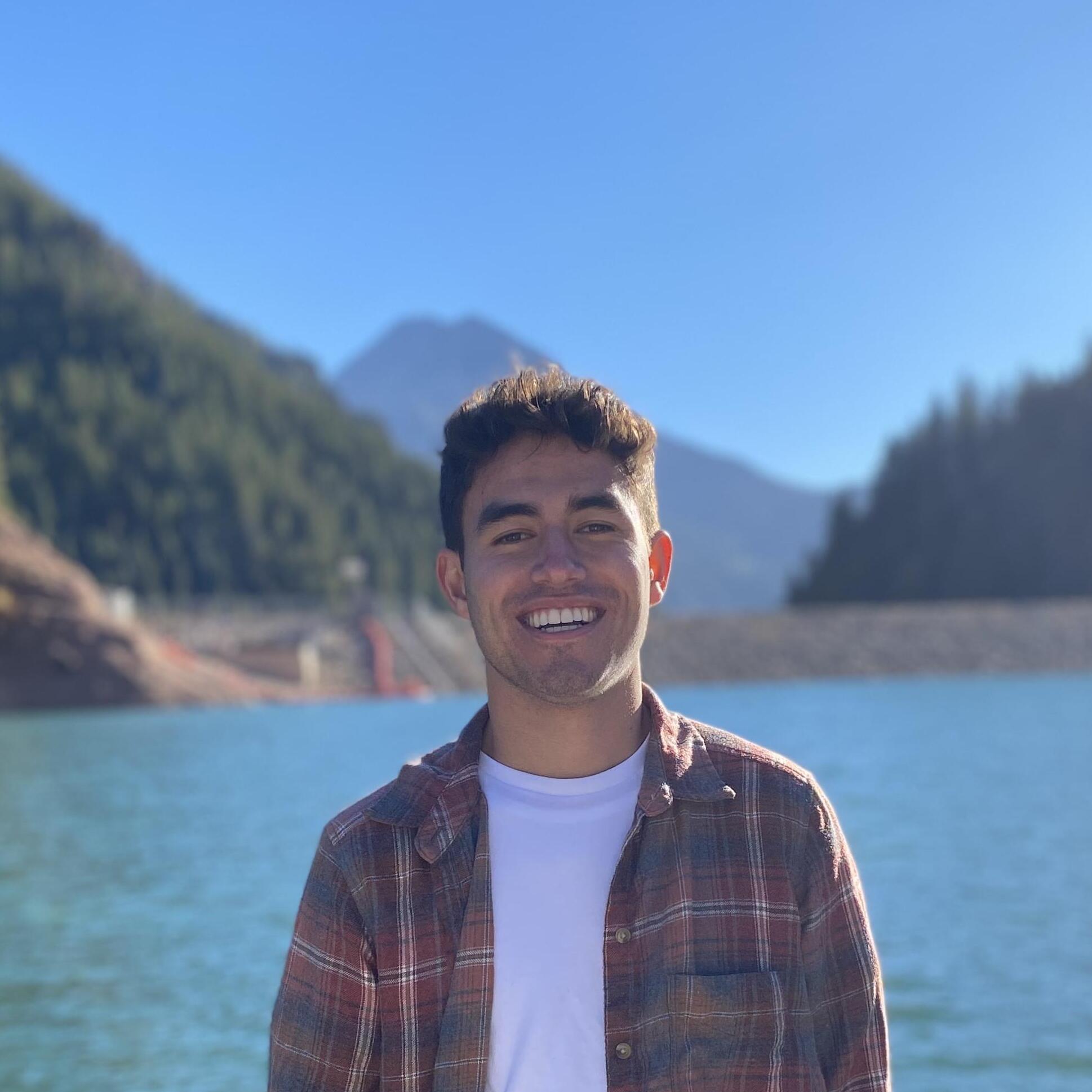 Responsible and hard working BYU student ready to take care of your house and house needs!