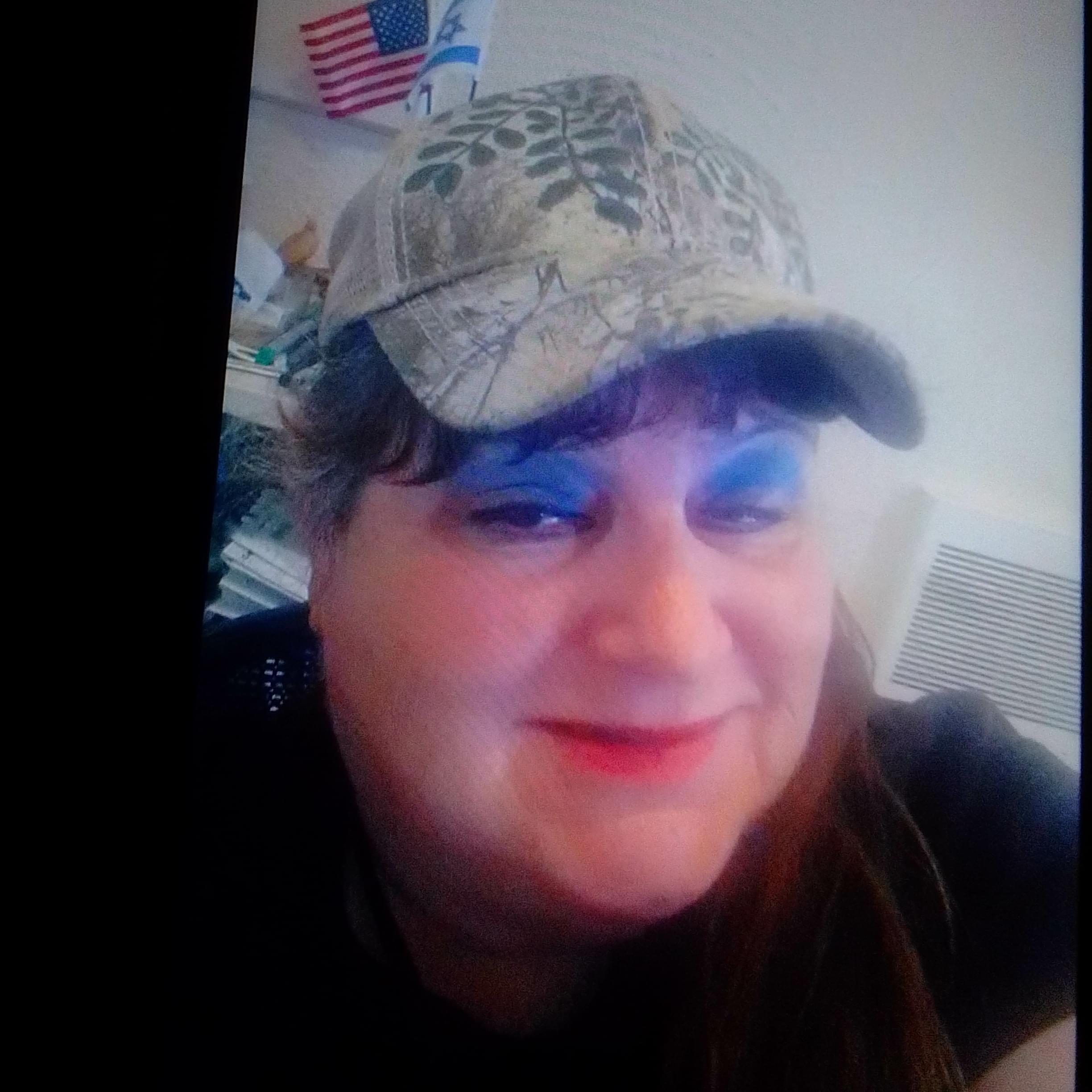 Mature, reliable, responcible, lady available for home care, child & pet care, in Los Angeles areas and nearby. Make appt.
