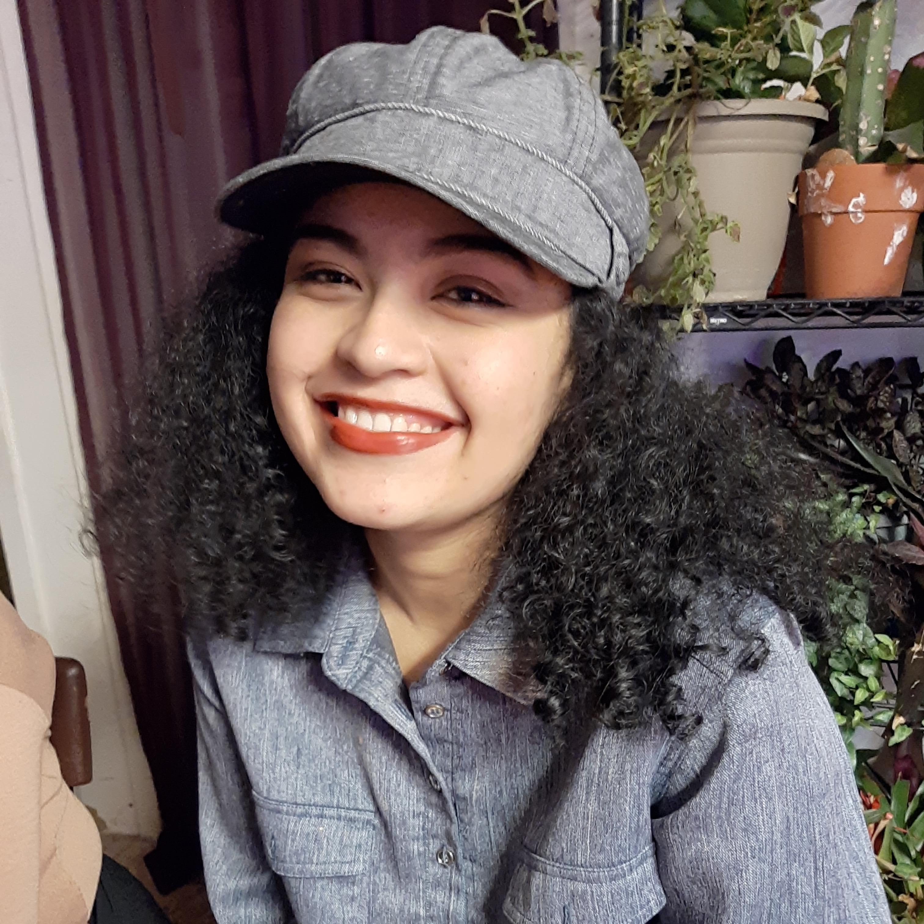 Hello there, I'm Natalia Villa and I strive to maintain the best service for every client within their household.