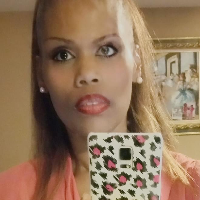Will travel anywhere in the country (expense paid) house sitter. Reliable Honest Neat Available
