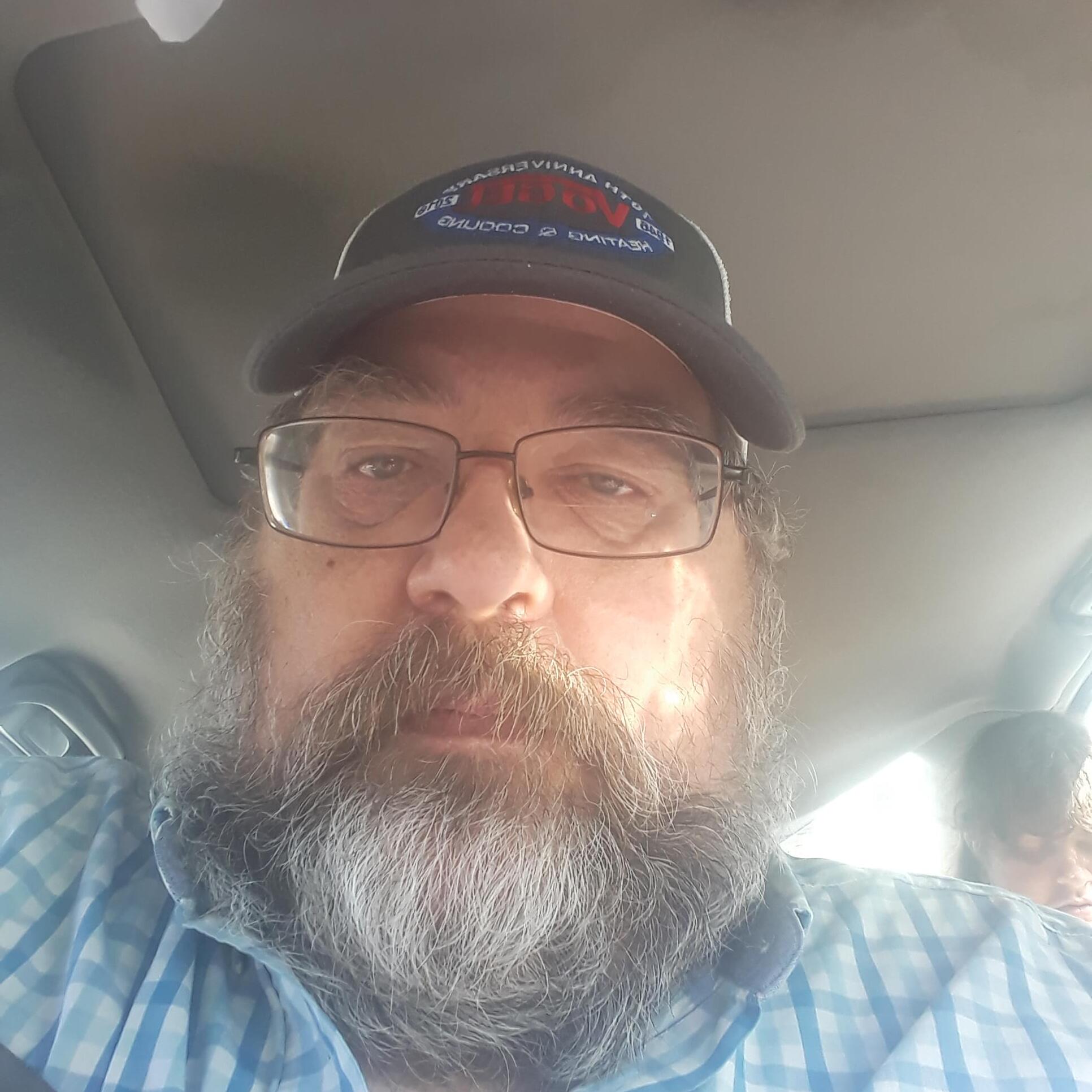 Looking For a House Sitter Job in Saint Louis, Missouri