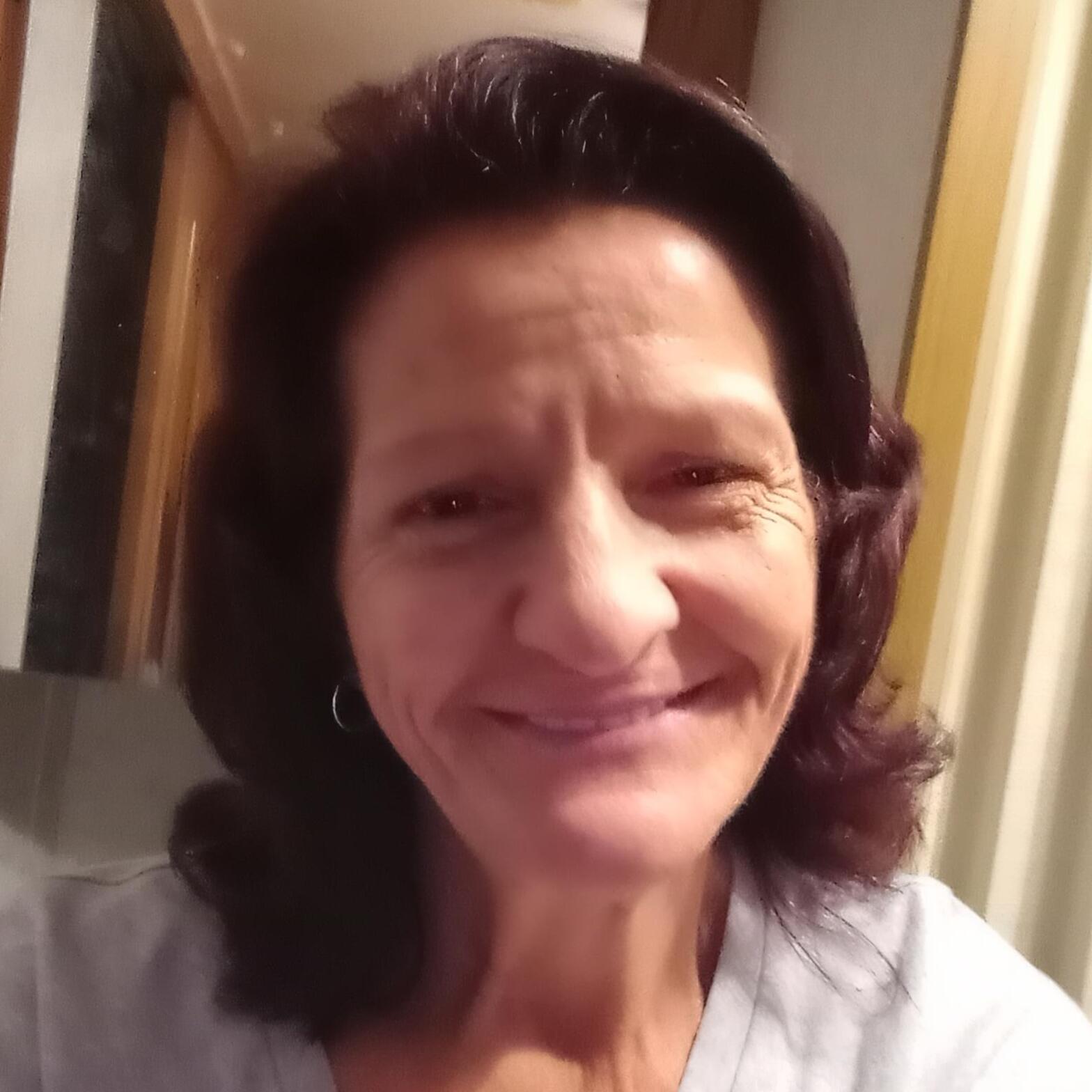 Douglasville Housesitter Available For Work to take care of your home, inside and out. Your home is safe with me.