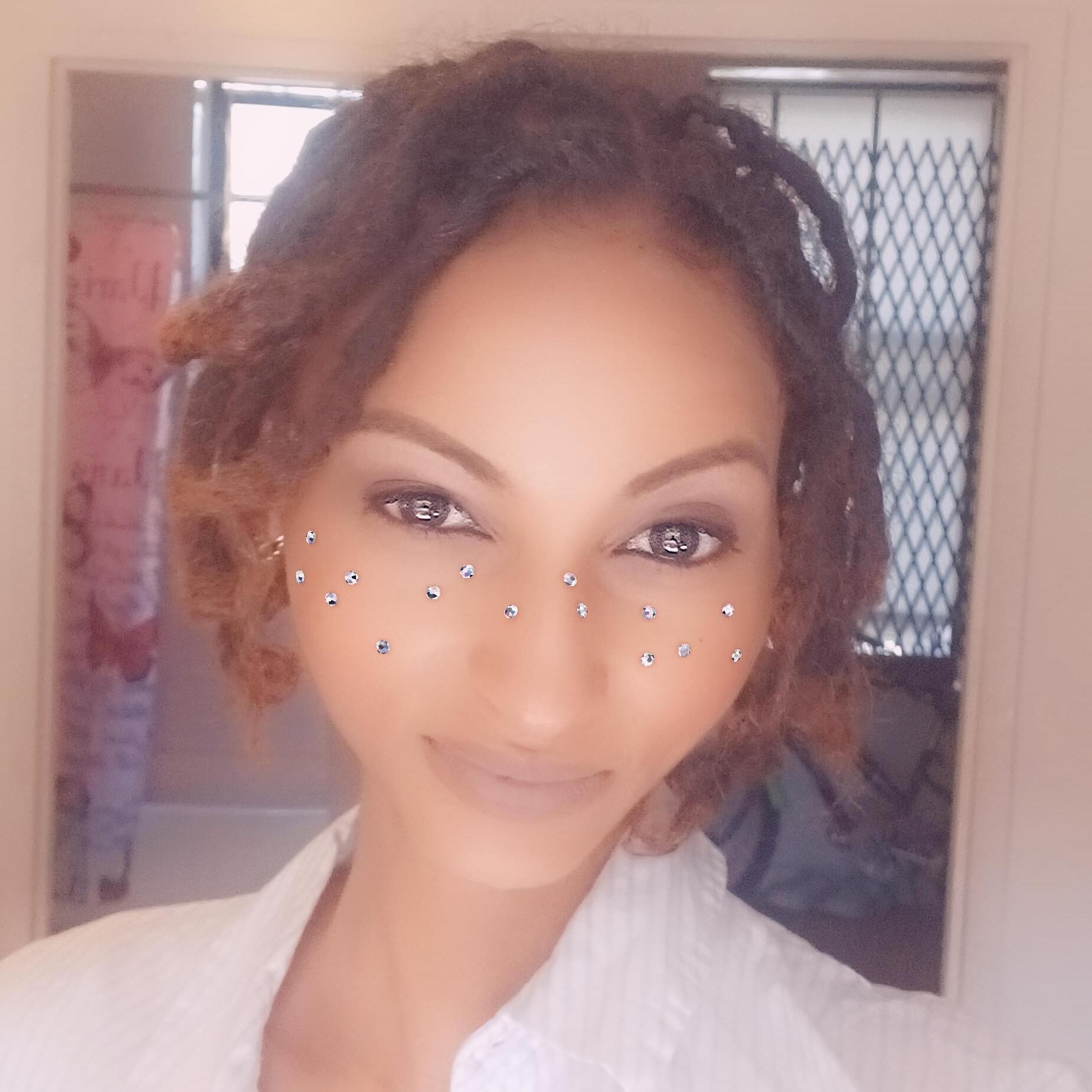 Seasoned House and Plant Sitter in Bronx, New York