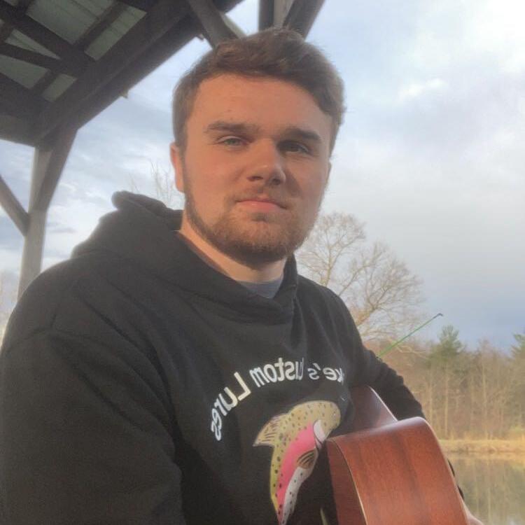 Experienced House Sitter in Hagerstown, MD - Reliable, Trustworthy, and Affordable