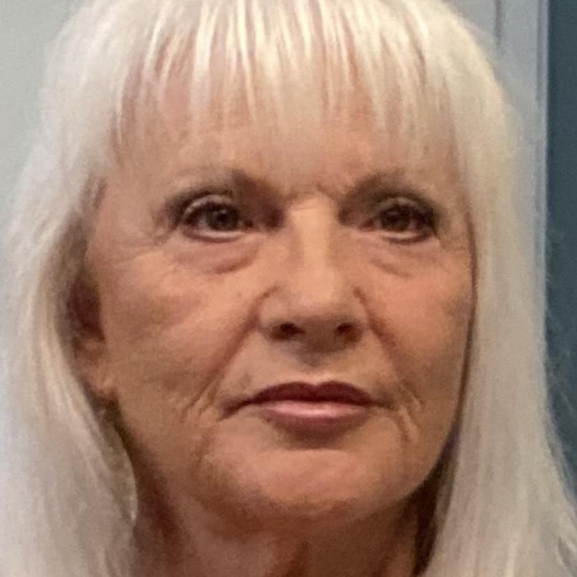 Hi I’m Catherine Sue, I’m 71 . Need job. Trustworthy, neat, clean , can care for pets, plants home.