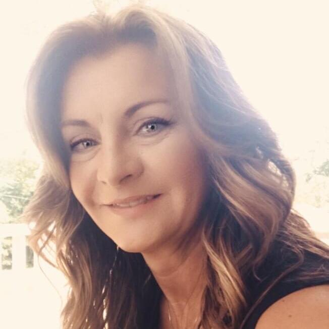 Experienced House Sitter in Asheboro, NC - Trustworthy and Reliable!