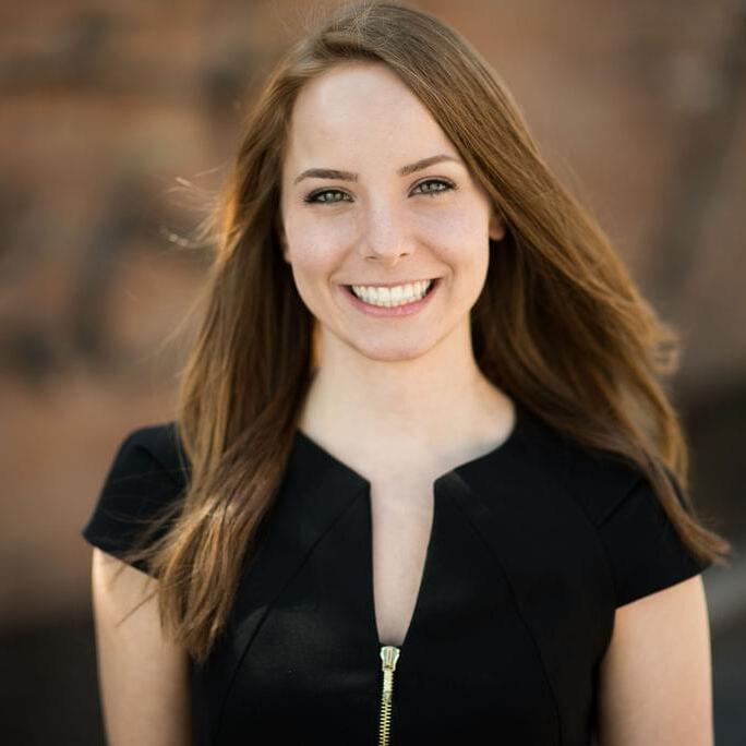 Experienced House Sitter in Ketchum, Idaho Trustworthy, Reliable, and Detail-Oriented