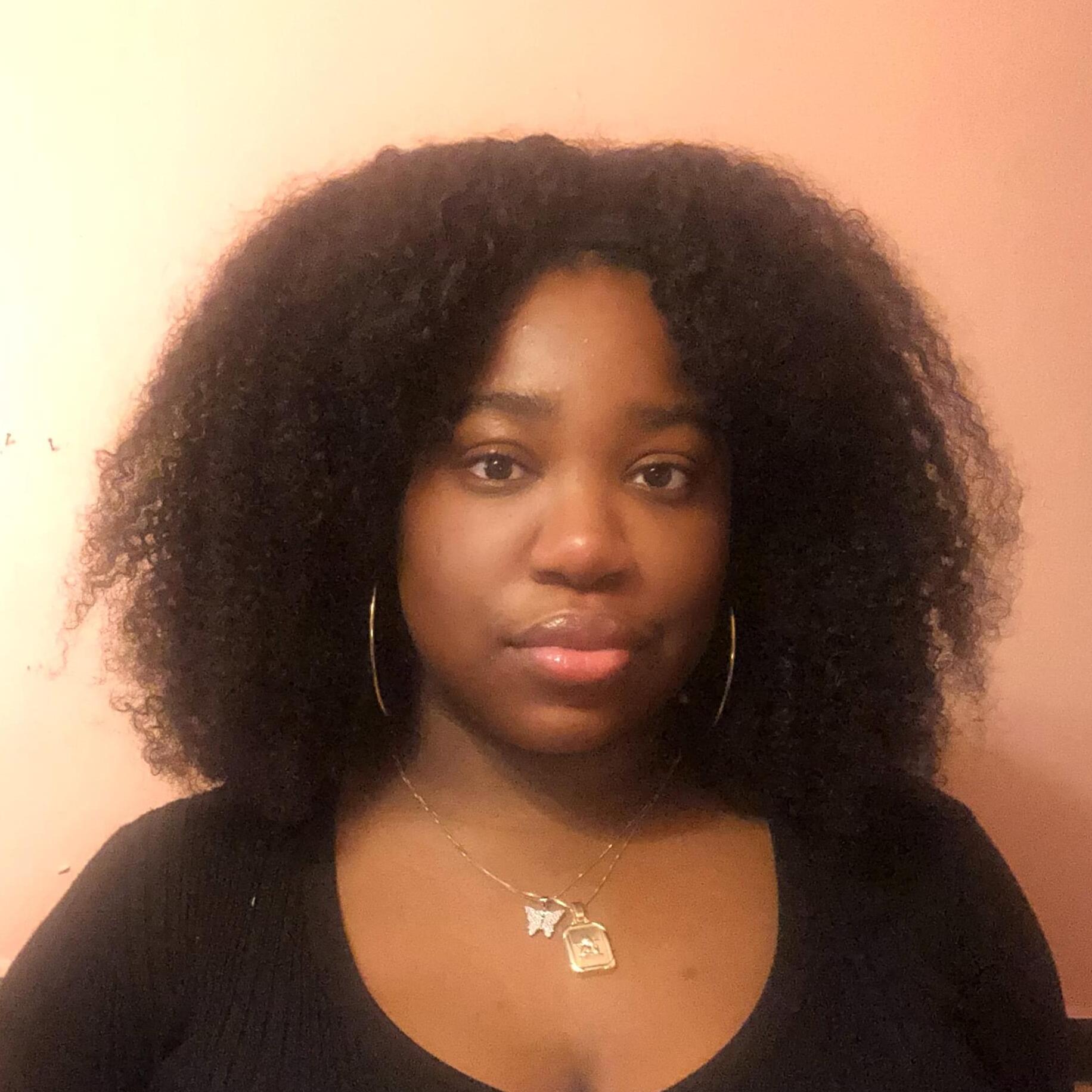 Hey, I’m Marsha with no experience but quick to adapt, trustworthy and I can alter my schedule to meet yours! 😁