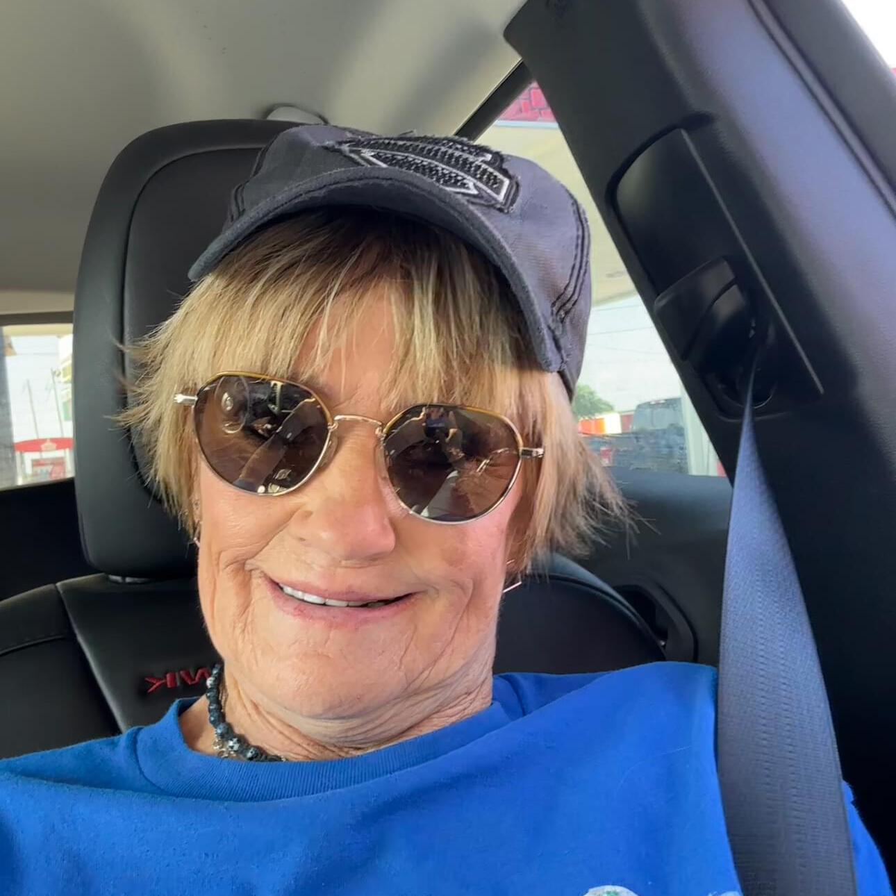 Experienced House Sitter in Oberlin, Kansas - Trustworthy Care at $120/Day