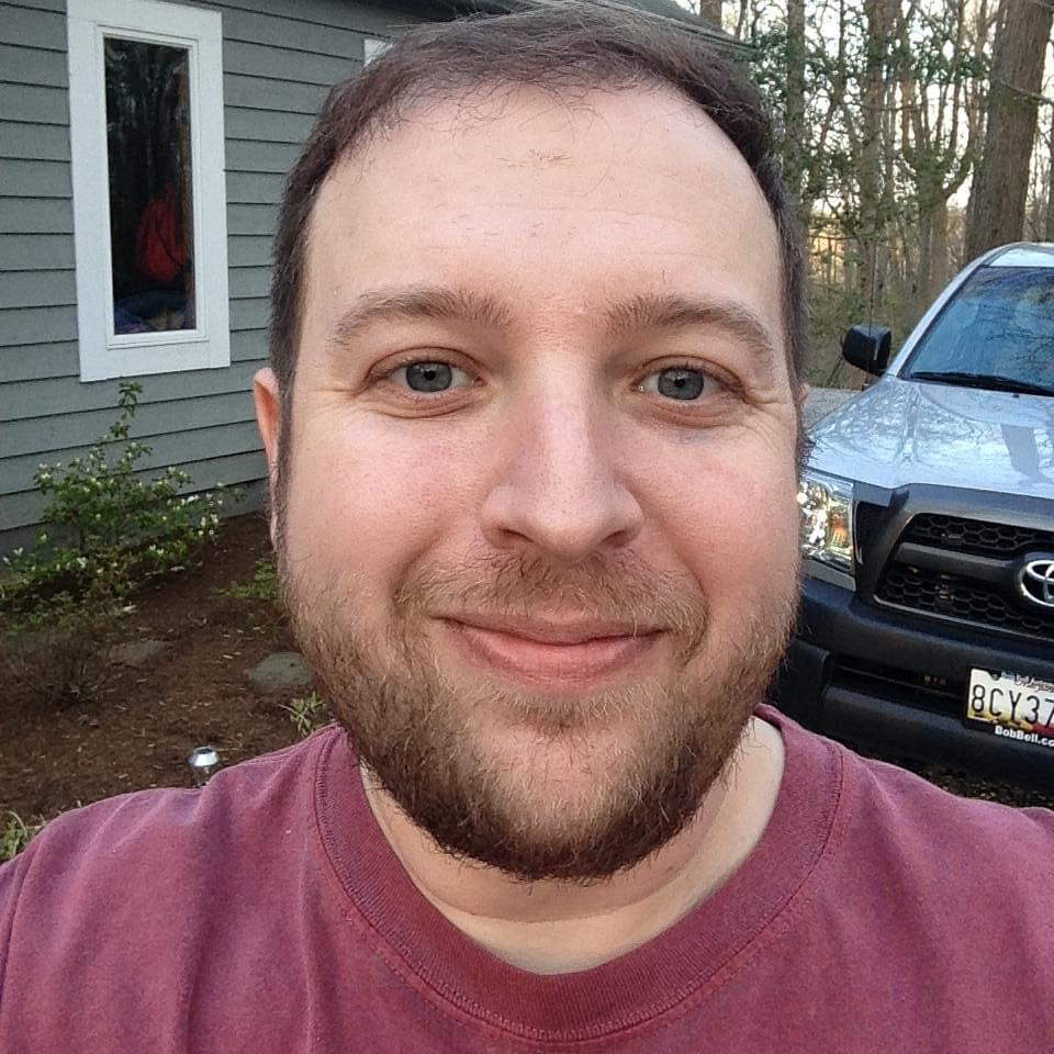 Quiet, conservative, responsible House and Pet Sitter in Annapolis. Non-smoker.