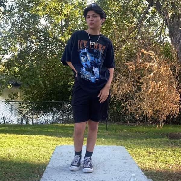 My name is Iszik Perez and I can and will do house sitting work at anytime.