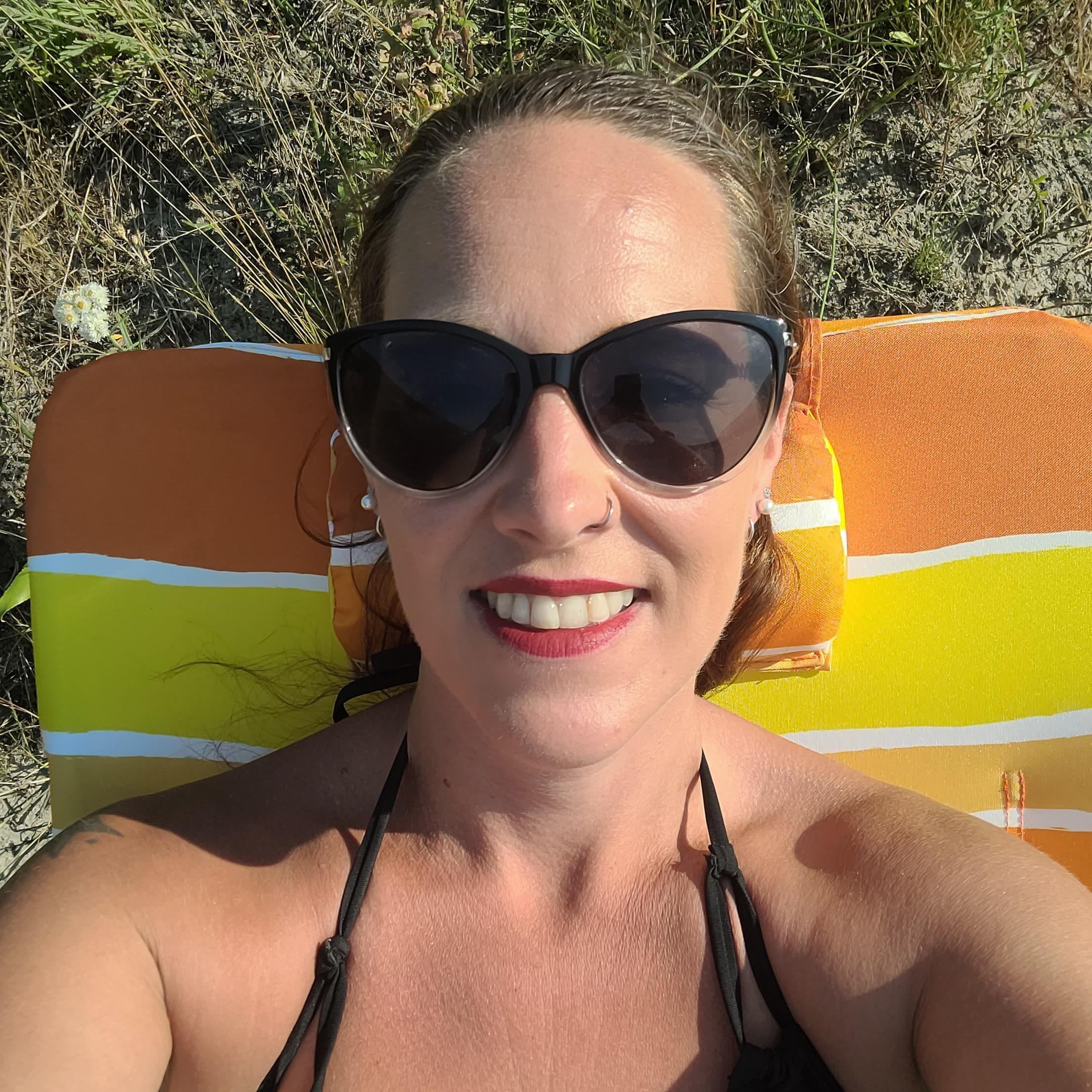 Experienced House Sitter in Castlegar, BC Trustworthy, Reliable, and Pet-Friendly