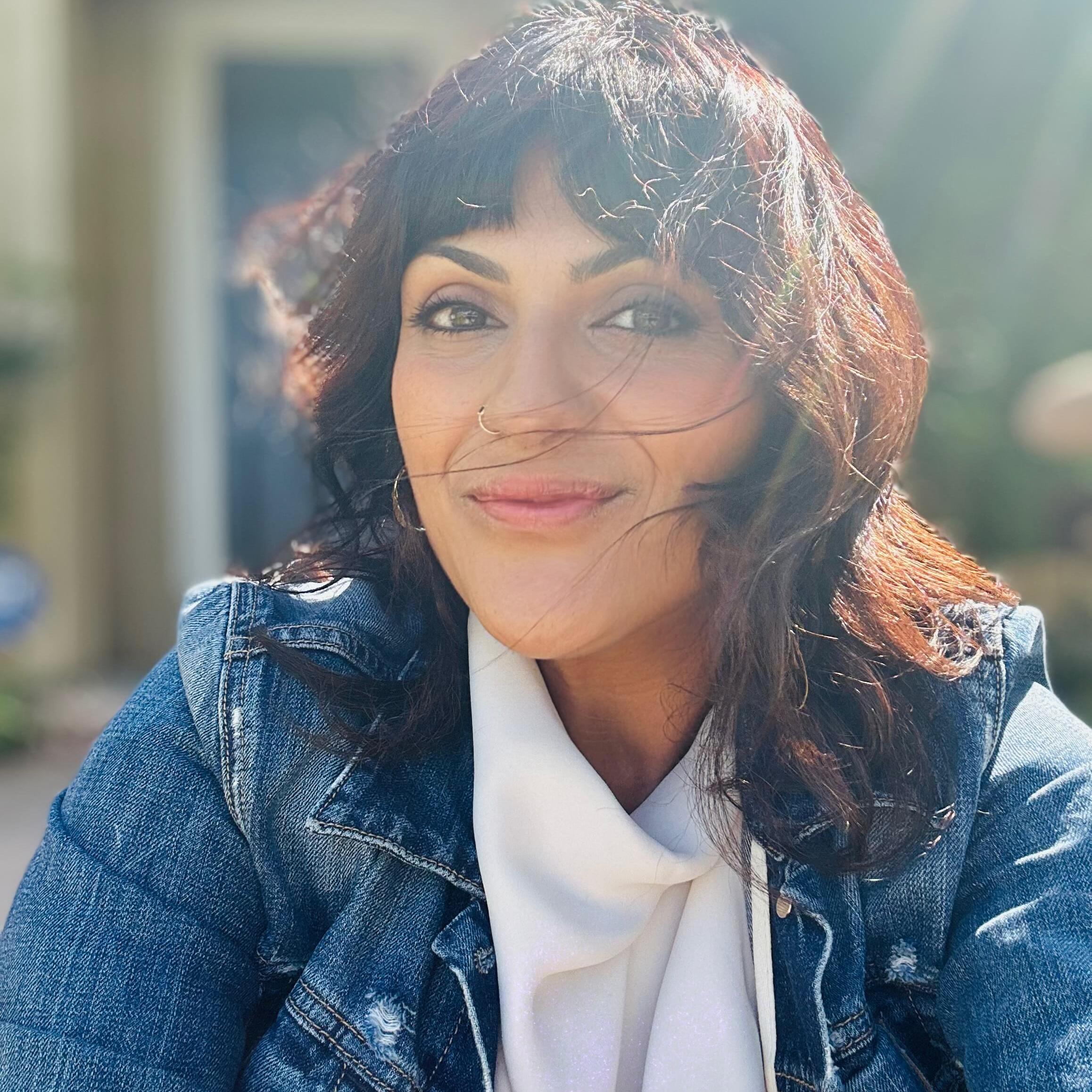 Reliable House Sitter in Thousand Oaks Experienced Care at $75 Daily Rate Book Today!