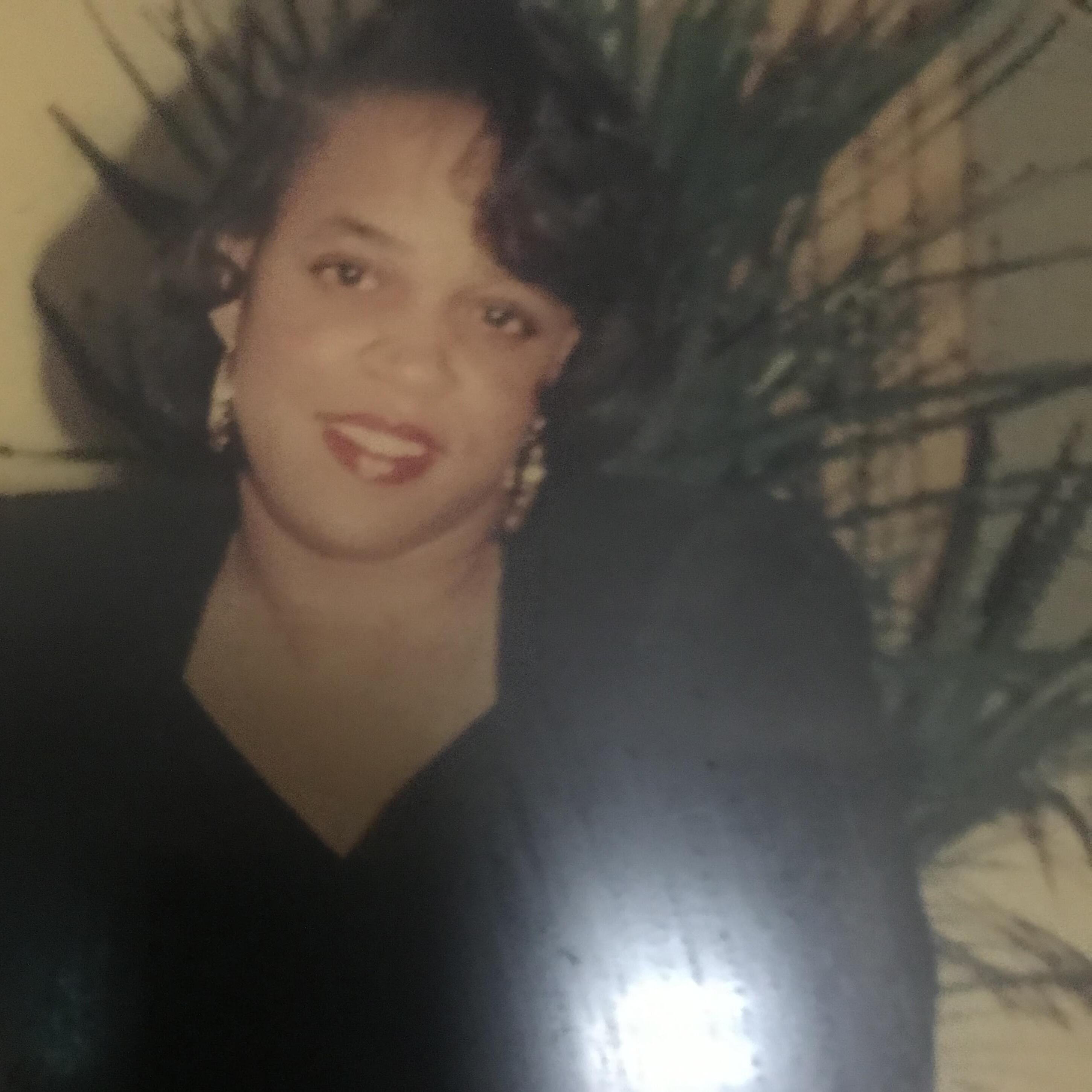 Hello my name is Sharon P. I’m reliable honest and a person true to my word which is hard to come by these day’s