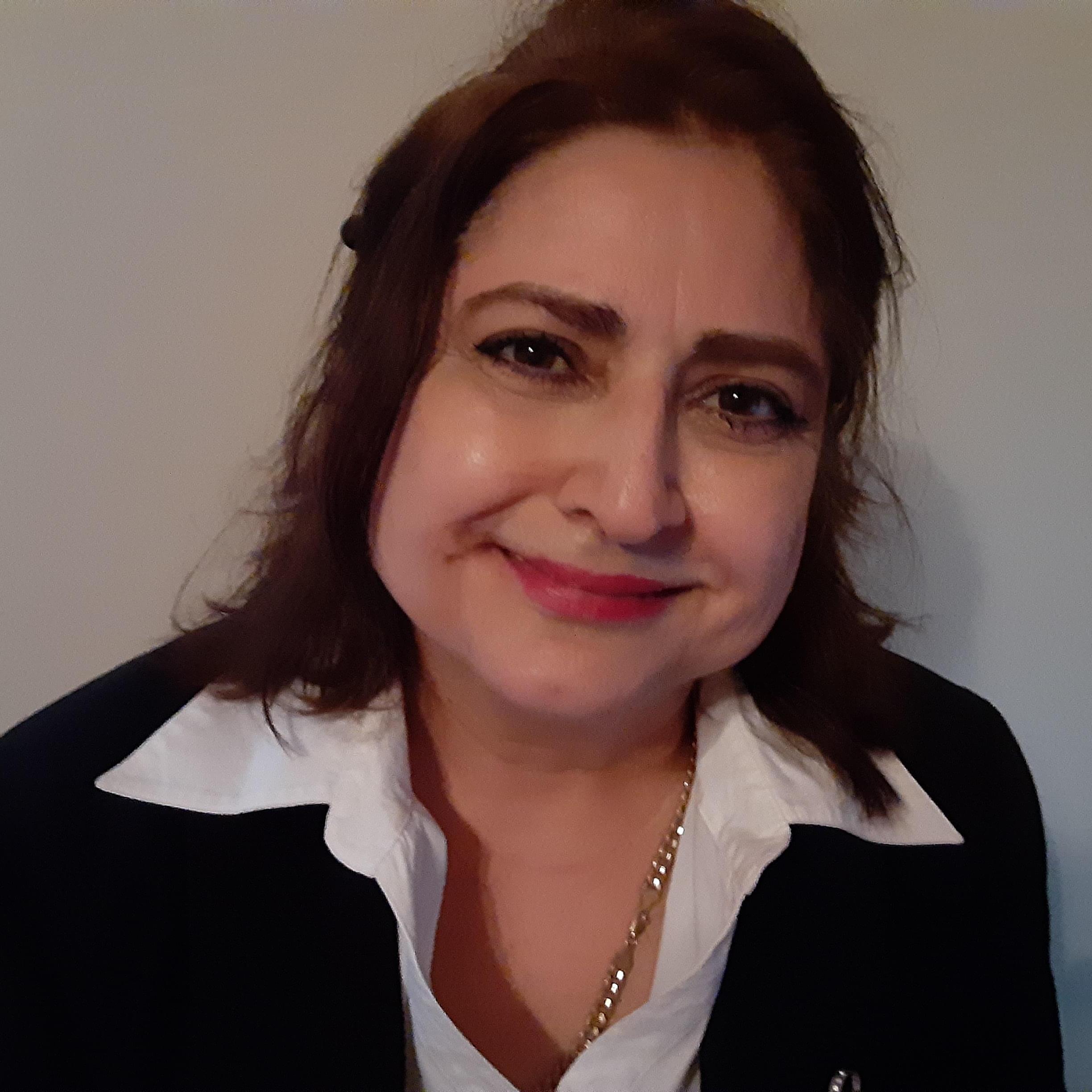 Houston House and Pet Sitter Interviewing For Work in Texas