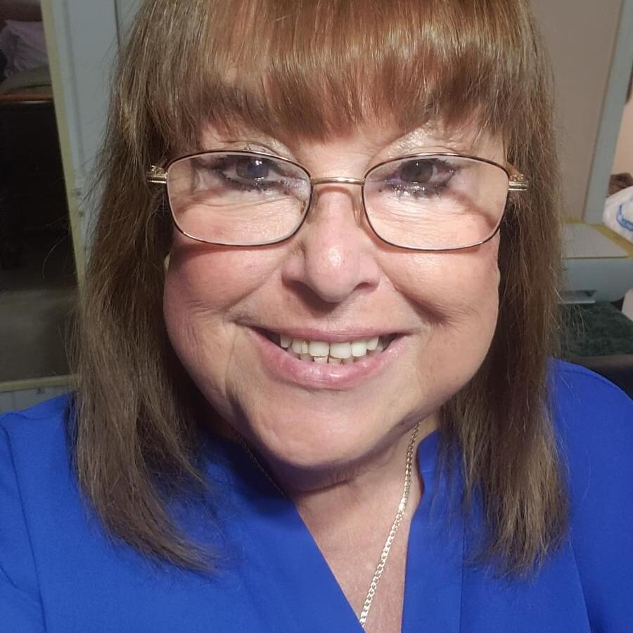 Spring Home Sitter Searching for Work
