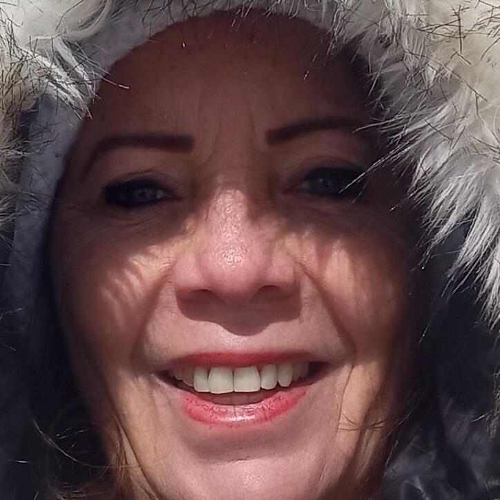 Experienced House Sitter in Edmonton, Alberta Trustworthy & Reliable Services