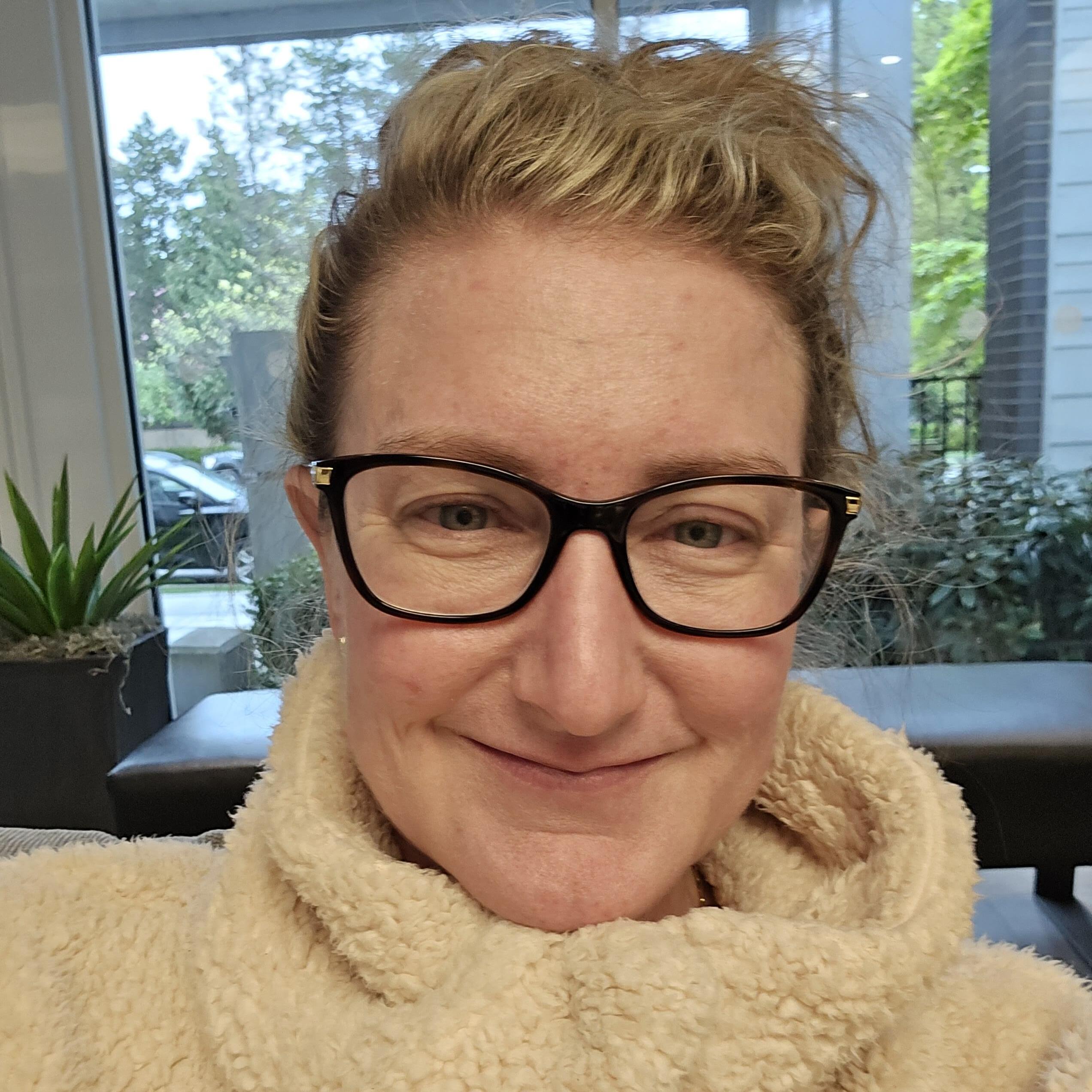 Experienced House Sitter in Vancouver, BC Reliable and Trustworthy