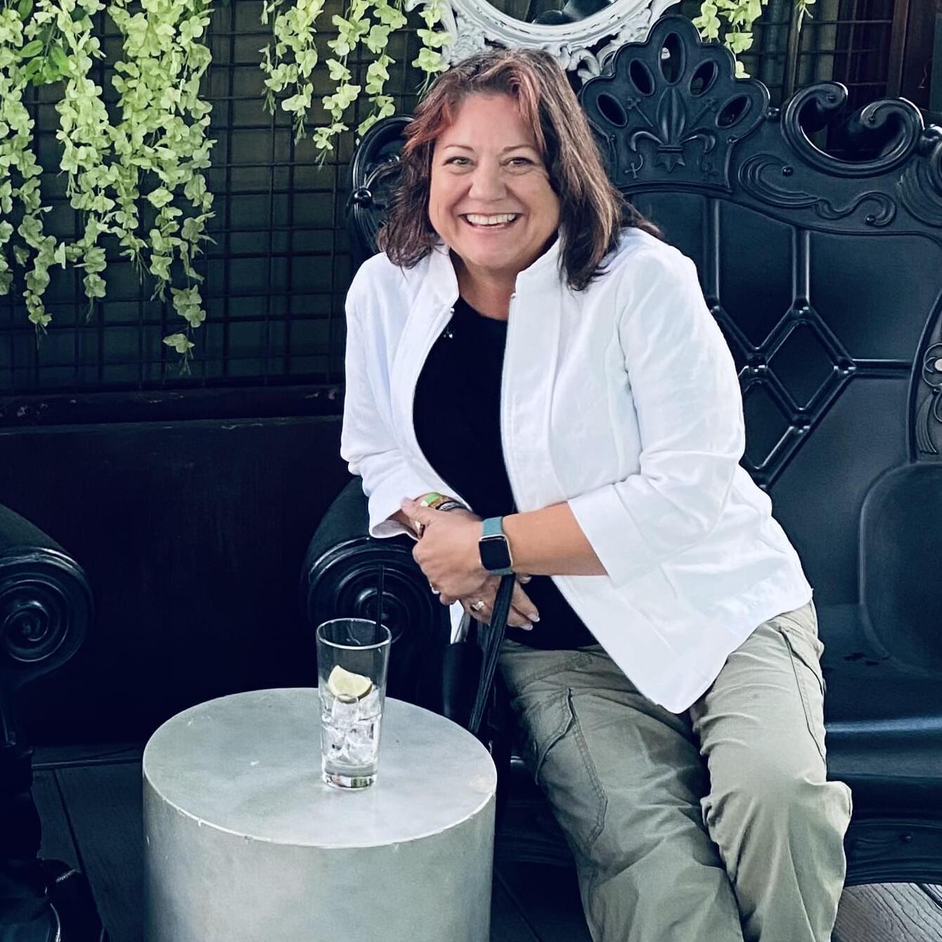 House Sitter/ Plant, yard watering/CleaningTucson,AZ