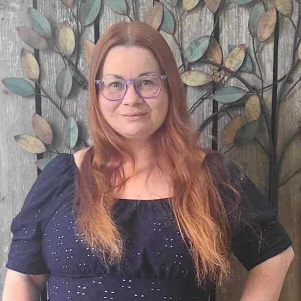 Responsible, Reliable and Bubbly House and Pet Sitter to look after your lovely home!