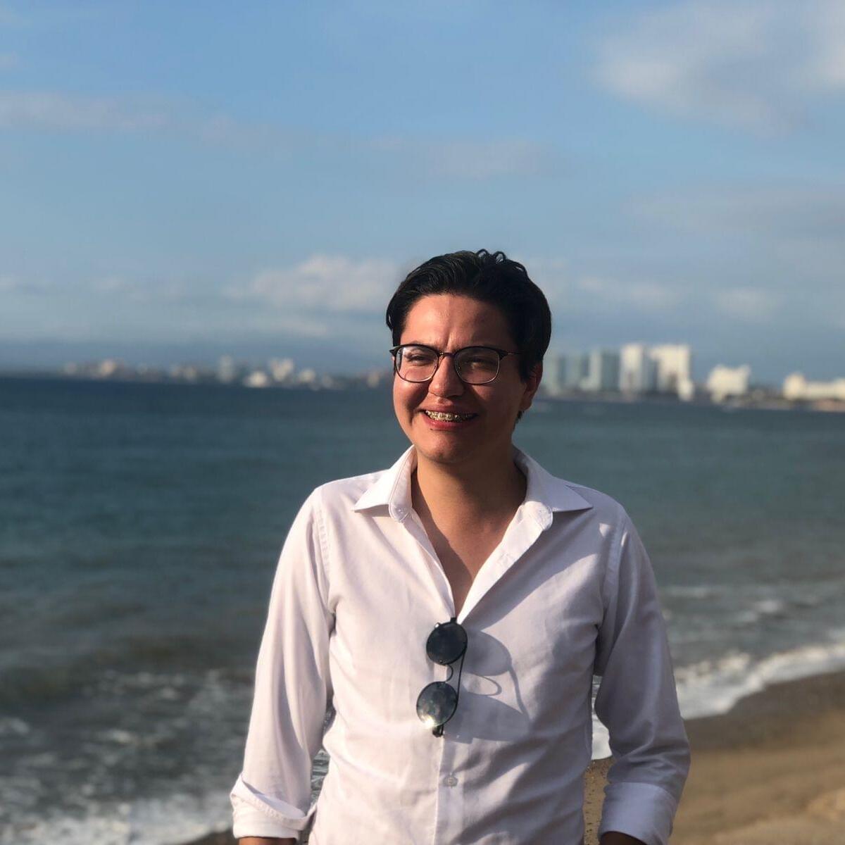 Available: Knowledgeable House Sitting Professional in Toronto, Ontario