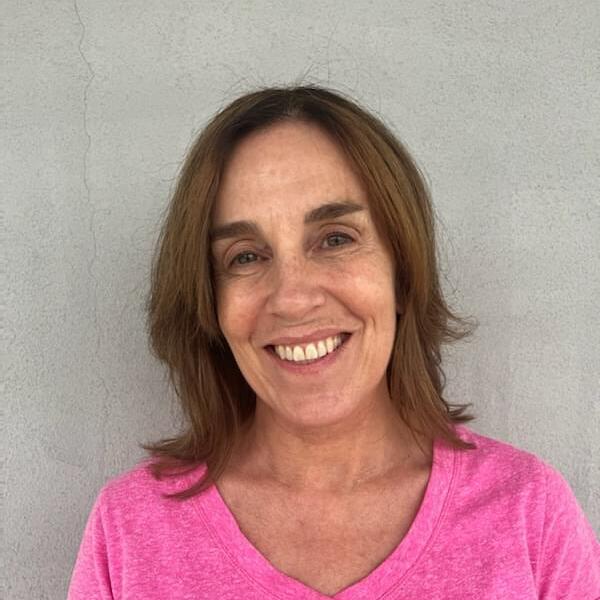Caring House Sitter Available Immediately