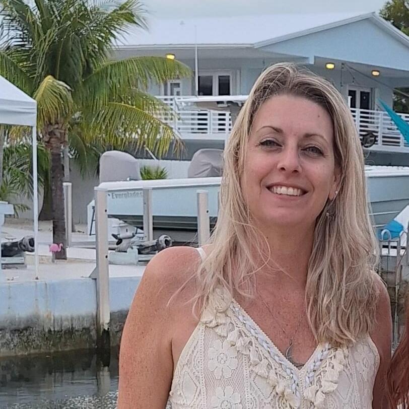 Experienced Housekeeper in Islamorada, Florida Reliable, Detail-Oriented, and Affordable