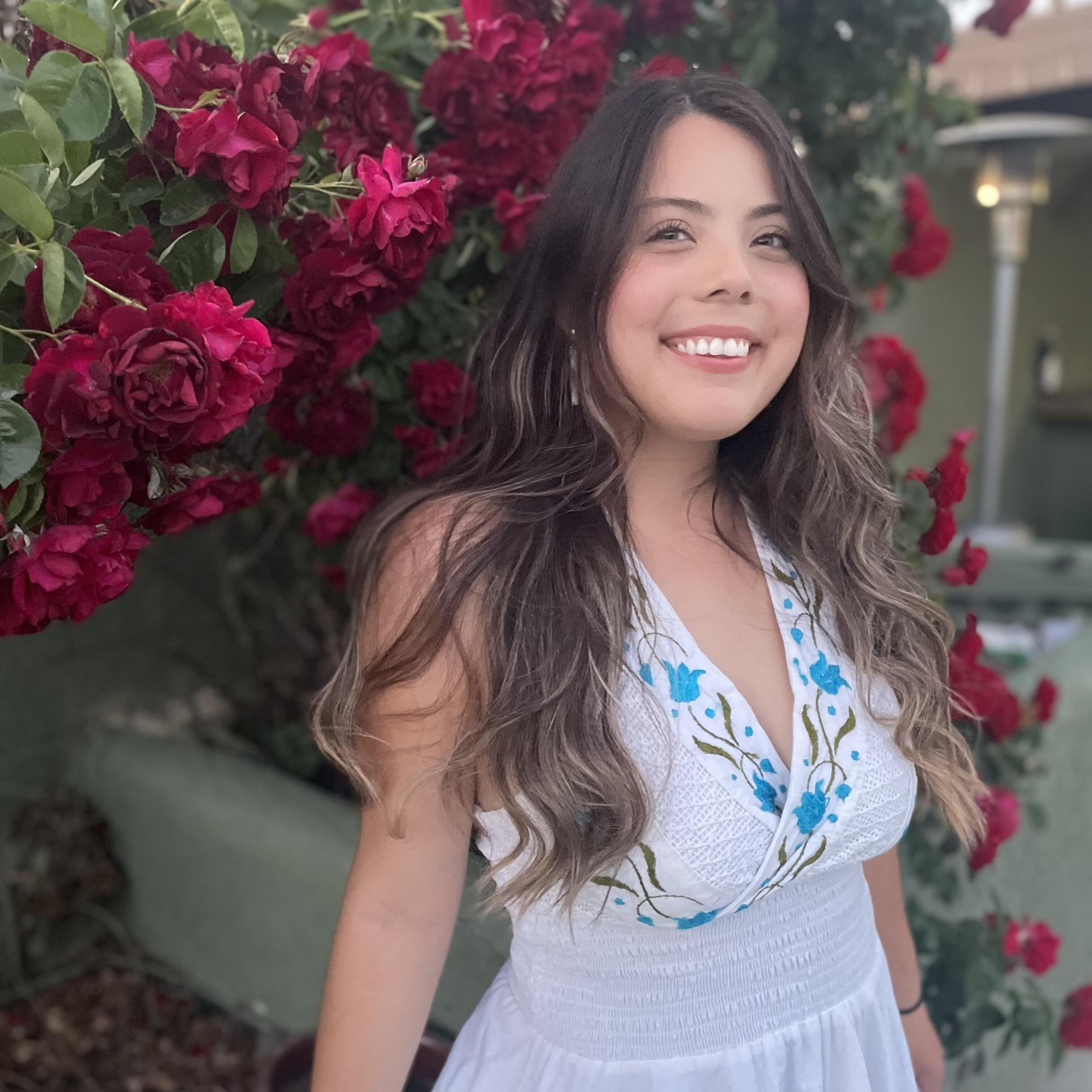 Pet Sitter in Apple Valley, CA $15.0/Hr Experienced Loving & Responsible