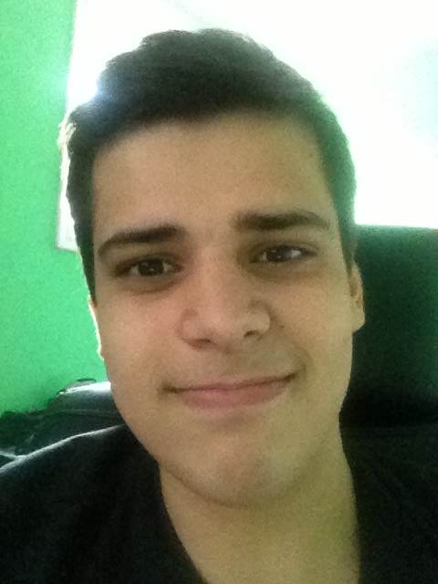 17 Year Old Trying To Raise Money For College