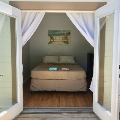 Loving House Sitter in Whitefield, Maine