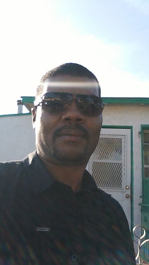 Caring Home Sitter in Compton