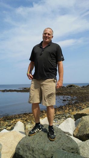 Boston House Sitter Seeking Job Opportunities in Massachusetts
