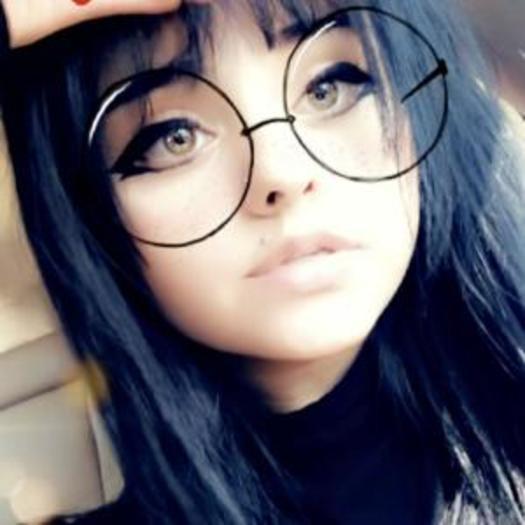Looking To House Sit, Pet Sit, and Baby Sit in Columbia, Missouri