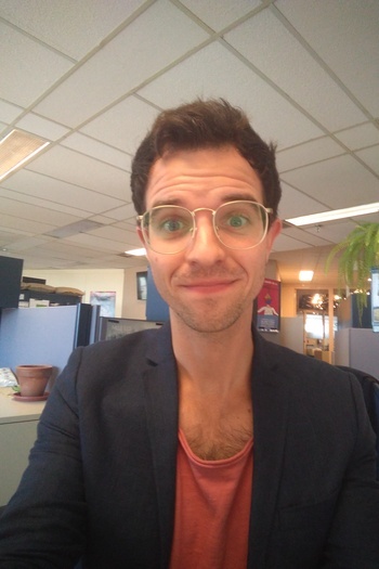 Early 30's French Canadian with a background in advertising/consultation looking to be useful while I attend improv classes