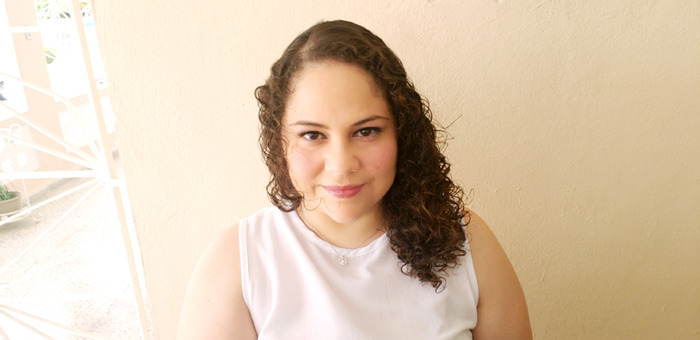 Hi! I'm Adriana. I'd be house sitting & pet sitting your lovelies!
