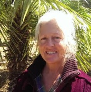 Excellent House-Sitter/Caregiver with References and Experience