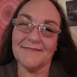 I am a retired educator and horticulturist. I'm reliable and responsible in all aspects of house and pet sitting.