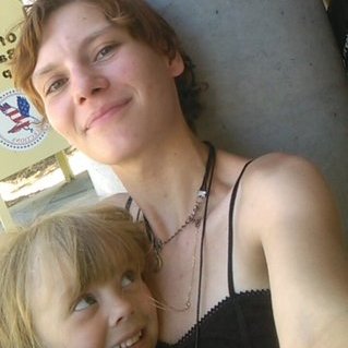 Pregnant but hard-working Mama