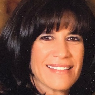 For Hire: Knowlegeable, lovable responsive and experienced House Minder and Dog Sitter in Toluca Lake / North Hollywood