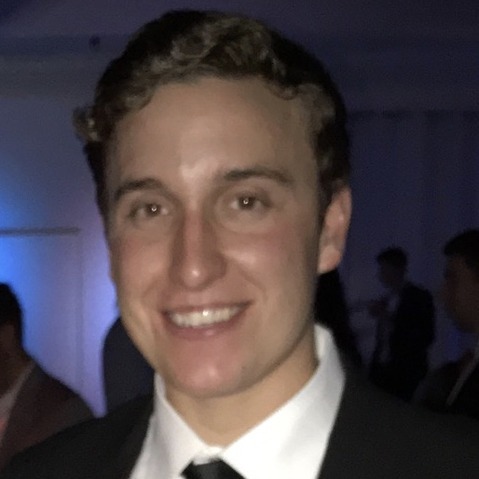 Hello! My name is Jesse and I am offering House Sitting services. I love animals and am willing to care after them as well.