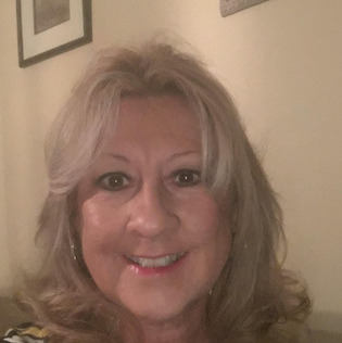 Looking For a House Sitting Professional Opportunity in Glenmoore