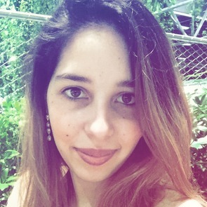 Available: Trustworthy House and Baby Sitter in Homestead