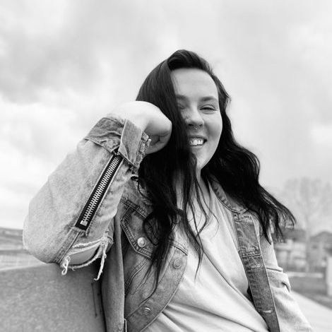 House Sitting Provider Available For Work in The City
