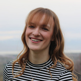 Elise Phair, 18 year old college student available for Ephraim house, dog, and babysitter opportunities