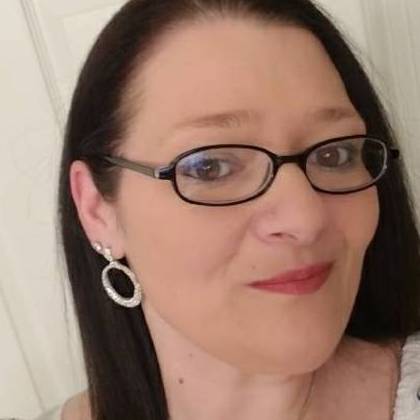 Fountain House and Pet Sitter Seeking Work. I love all animals, I have a dog and cat myself.